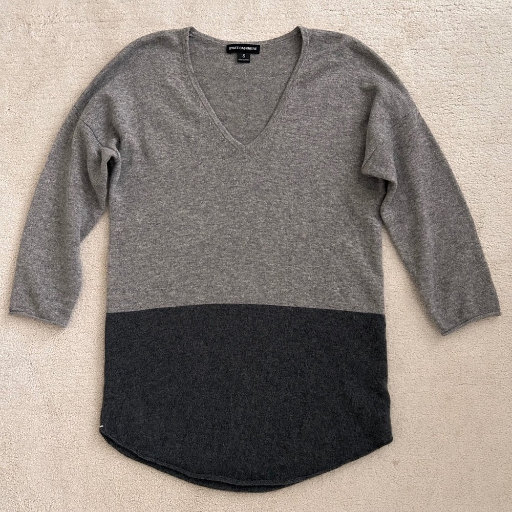 State Cashmere sweater size small